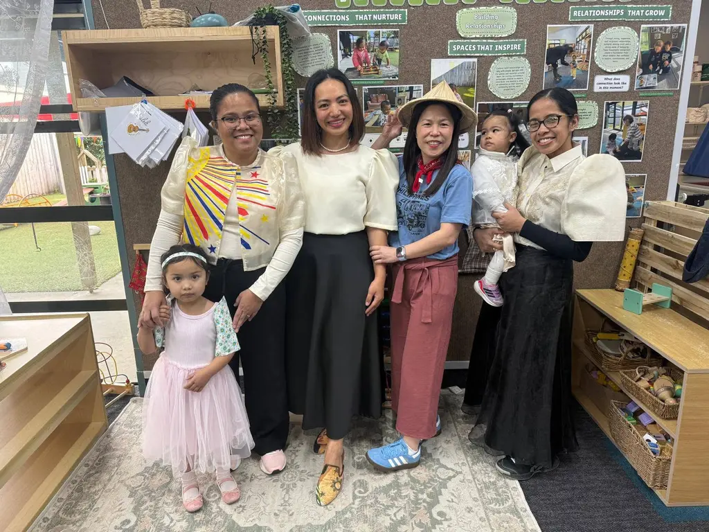 Filipino Language Week at Paramount Grove, photo 8